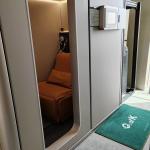 High Pressure Hyperbaric ATA 90% Oxygen Cube S Hyper Chamber Therapy for sale