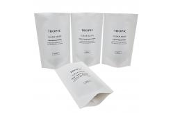 China Customized Plastic Pouches Packaging and Customizable Thickness supplier