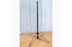 China Wire Base Spinner Pockets Rotatable Black Metal Book Display Stand supplier