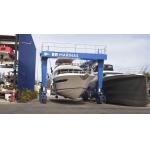 Self Rotating Boat Hoist Crane For Ship Maintenance Customized for sale