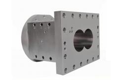 China 30mm Distance Screw And Barrel For Plastic Extruder Machine supplier