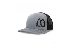 China Unisex Embroidered Baseball Caps Six Panels Curved Brim Trucker Mesh Hat supplier