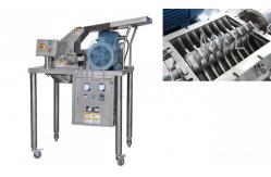 China Chilli Powder Grinder Machine , Ultra Fine Powder Grinding Machine 220-660 V supplier