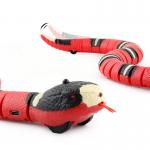 Remote-Controlled Rattlesnake Prank Toy ther Remote Distance Feature and Unique