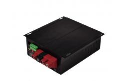 China Smart Dual Input DC Solar Automatic Battery Charger 12V MPPT Solar Charge Controller supplier