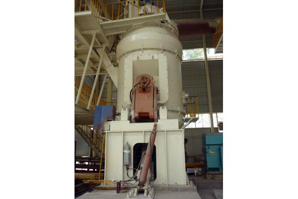 Vertical Quartz Limestone Powder Grinding Mill 1-45t/H