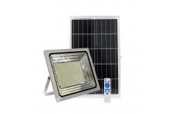 China 50w Led Solar Powered Outdoor IP67 Waterproof Flood Lights with Remote Control supplier