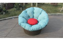 China Round shape garden daybed wicker rattan beach swivel chair in all weather supplier
