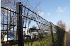 China Garden Use Double Wire Mesh Fence , High Strength Steel Mesh Fence Durable supplier