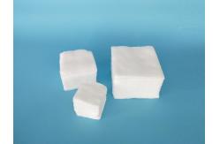 China Accept OEM Absorbent Sterile Medical Wound Dressing Compress Gauze Swab Pad supplier