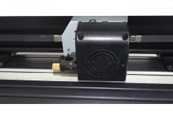 China 28 Inch 720mm ABS Car Step Motor Grey Cutting Plotter Machine supplier