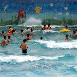 Safety Wave Pool Water Park Equipment With 1.8m Water Depth Various Wave Frequencies for sale