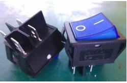 China PA66 Custom ON OFF Rocker Switch 32*25mm 20A 125V supplier