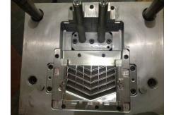 China Antirust Air Intake Grille Automotive Injection Mould With Harden Steel supplier