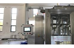 China Speed Automatic Piston Filling Machine With Screw Capping System And Low Air Consumption supplier