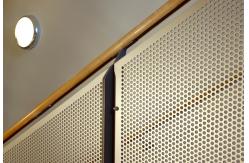 China Customized Hexagonal Perforated Metal Sheet 1.2mm 1.5mm Thickness supplier