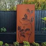 Durable Rustic Red Metal Decorative Plates Customized Wall Decorations