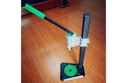 China Caps Pressing Manual Bottle Capper Iron Plastic Material Easy Grip Handles supplier