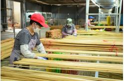 China Bamboo Crossed Board manufacturer