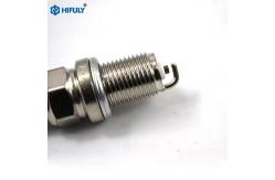 China LKR7FI-8 96599 Car Engine Spark Plug Trumpchi 55182623 Rust Resistance supplier