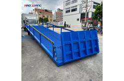 China 1m High Guardrail Mobile Dock Ramp Loading Dock Ramps For Forklift supplier