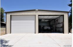 China Prefabricated Agricultural Steel Building Workshop Q355B Steel Structure Warehouse supplier