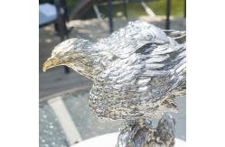 China Modern Animal Metal Sculptures , Casting Metal Falcon Statue supplier