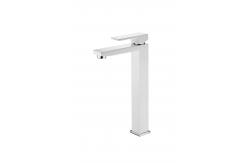 China Tall Body Vessel Bowl Faucets One Hole Table Top Wash Basin Taps supplier