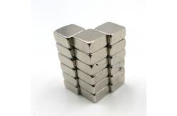 China Strong Rare Earth Neodymium Permanent Magnets Block N52 50mm x 50mm x 25mm supplier
