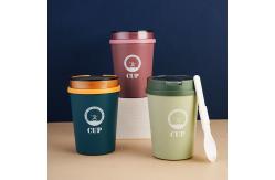 China Microwave Heating Oatmeal Breakfast Cup Airtight Plastic Porridge Cup With Spoon supplier