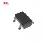 TPS60400QDBVRQ1 Semiconductor IC Chip 60mA Step Down Voltage Regulator for sale