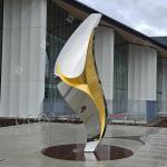 Mirror Polished Stainless Steel Sculpture / Modern Metal Sculpture With Center Gold Leaf for sale
