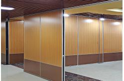 China Soundproofing Acoustic Folding Partition System Rolling Room Dividers supplier
