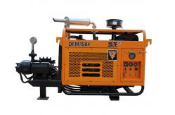 China Air Cooling System Directional Drilling Rig Underground Pipe Laying Machine supplier