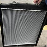 DZ9112532888 Radiator Shacman Engine Spare Parts for sale