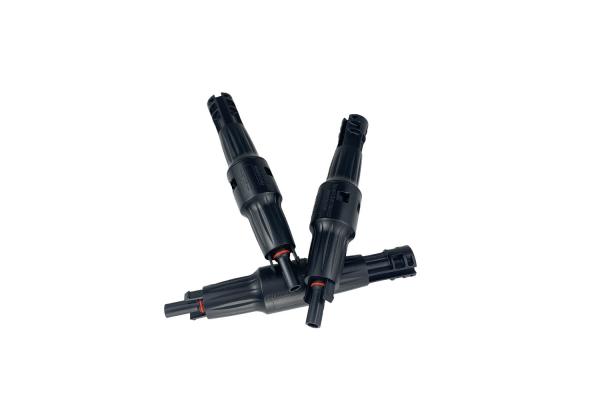 1500V IP67 Solar Panel Fuse Connector Customized for Customer Requirements