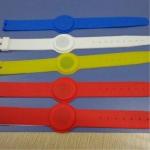 RFID Silkscreen Printing Custom Made Silicone Wristbands for sale
