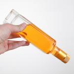 Anti Oxidation Olive Oil And Vinegar Dispenser Set , Cooking Oil Container With Lid
