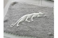 China Fashion Custom Clothing Patches / Embroidered Silicone Patches supplier