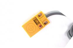 China Dust Proof NPN Inductive Proximity Sensor Long Service Life Simple Operation supplier