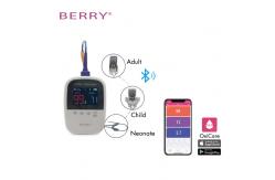 China Digital OLED Display Handheld Pulse Oximeter ±2% Accurate For Blood Oxygen Measurement supplier