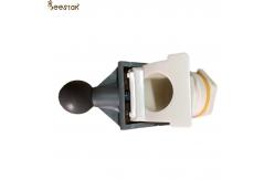 China High Quality Beekeeping Tools  food grade Apiculture ABS plastic honey gate supplier