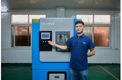 China Laboratory Automatic Computerzed 800L Constant Temperature And Humidity Test Chamber supplier