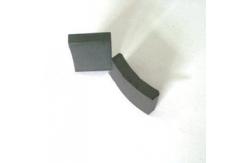 China Wiper Tile Sintered Ferrite Magnet 395KA/M HCJ Iron Ferrite Magnets supplier