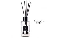China Custom Luxury Aroma Reed Diffuser Sustainable Clear Liquid For Bedroom supplier