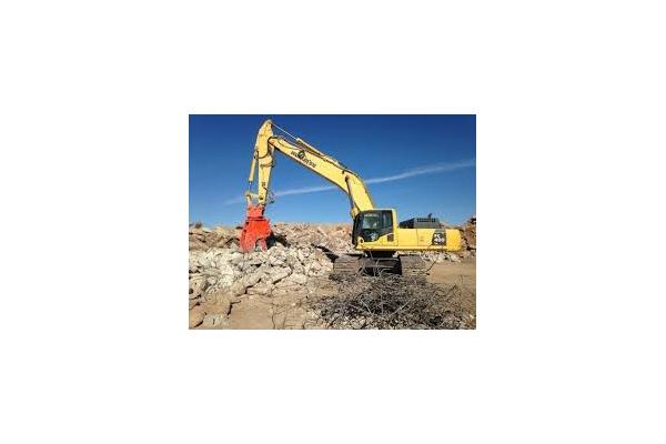 Komatsu PC220 Excavator Concrete Pulverizer Depth 830mm Width 530mm
