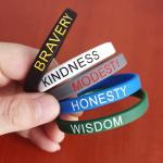 Factory Slogan Watchword Printed Adult Bracelets Custom Business Event Souvenir Gift Silicone Wristbands