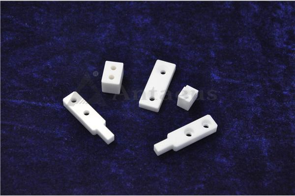 High Precision 3.6g/cm3 - 3.9g/cm3 Alumina Ceramic Components