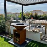 Customized Large Fire Pit Table Garden Decor Steel BBQ Grill
