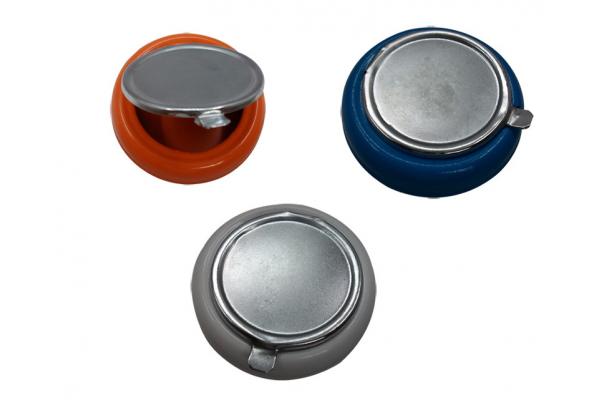 Round mini portable ashtray